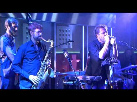 Muziek: TaxiWars - Death Ride Through Wet Snow