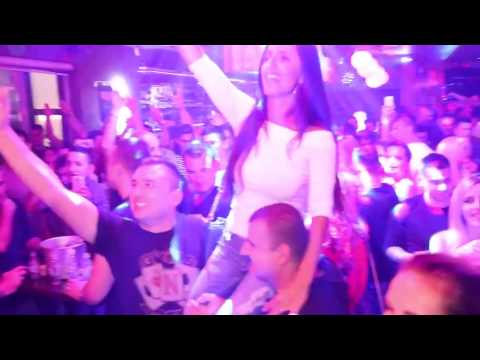 Caffe bar Bubbles Tomislavgrad: (Mladen Grdović - Evo mene moji ljudi)MusicBooking