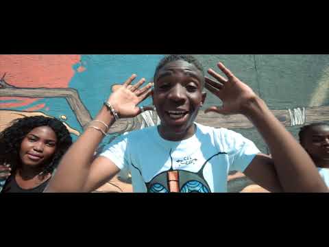 É pequeno mas mexe ( Vídeo Oficial)