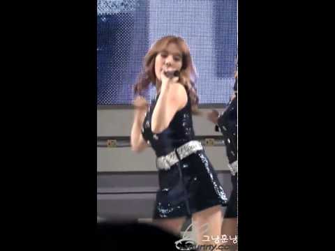 [Fancam] 110403 Sunny SNSD - Hoot @LG Cinema 3D game Festival