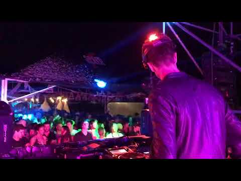 download lagu mp3 mp4 Lost Village Pilar, download lagu Lost Village Pilar gratis, unduh video klip Lost Village Pilar