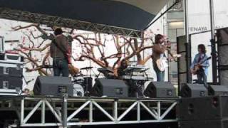 Not In My House (New) - Rooney, Live @ Muirstock 2009