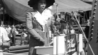 Marian Anderson Sings the Star Spangled Banner 1942, Lincoln Memorial 1939