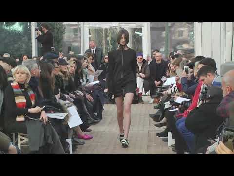 Guy Laroche Paris Woman FW18-19