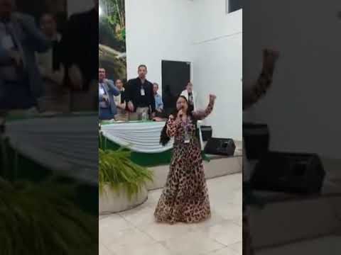 CANTORA OFICIAL BISPA NAVRA NA REGIONAL CGMEB SÃO LUIZ DO NORTE GO