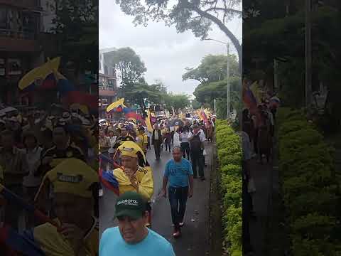 FUERA PETRO, EL CLAMOR DE TODA COLOMBIA, marcha ibagué -Departamento del Tolima-Colombia 🇨🇴🇨🇴🇨🇴