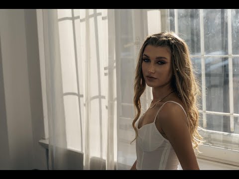 Julia Wiśniewska - W Moich Snach (Official Music Video)