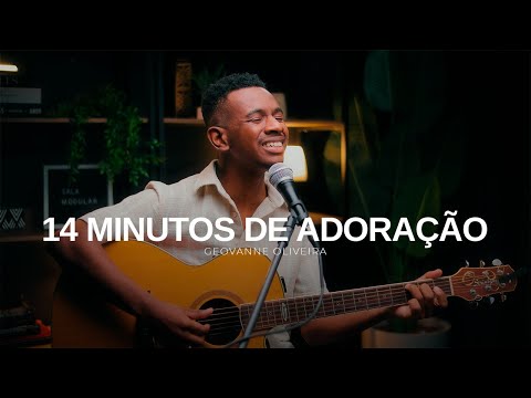 O fogo arderá/ Tua presença vale mais/ Volto os meus olhos/ Sou teu templo