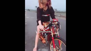 Download lagu INDRI SAFITRI BALAPAN BIKIN BAPER NAIK HEREX || INDRI MLETRE (1) mp3 Download lagu INDRI SAFITRI BALAPAN BIKIN BAPER NAIK HEREX || INDRI MLETRE (1) mp3