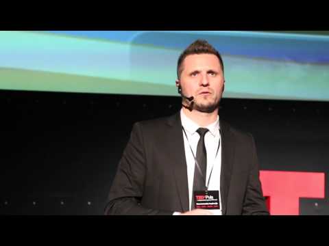 Iza scene | Dean Boljunčić | TEDxPula