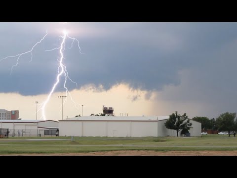 August 16th 2021 Norman Oklahoma Thunderstorm OU Aviation KOUN Max Westheimer Sheltering Air Planes