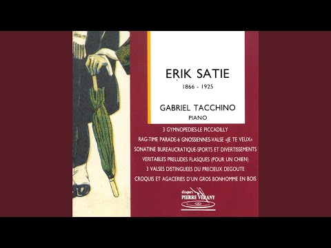 RATP駅の南正面、道路側。