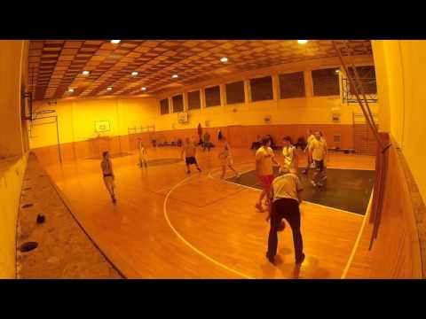 AC UNIZA - Juniori Academic ŽU Žilina 124:119 (14. 1. 2016)