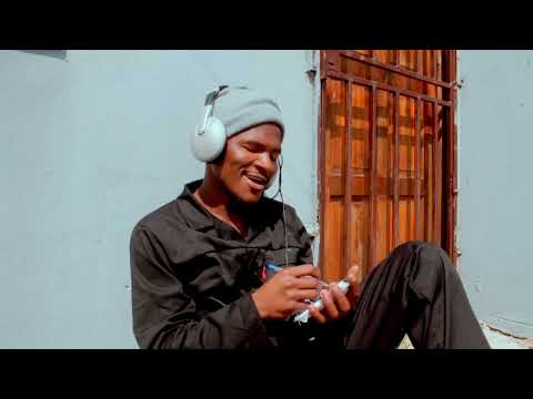 Sphola SP - UMALAMBANE ft Emiky RSA