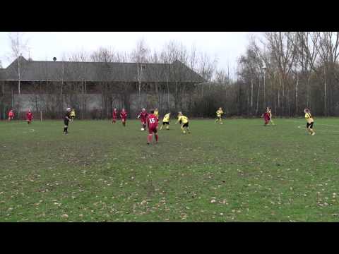20111211 Aldershot Ladies v Launton (H), Jade goal, 11Dec2011