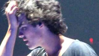 HQ Jonas Brothers - Turn Right - World Tour 2009 East Rutherford, NJ 7.15.09