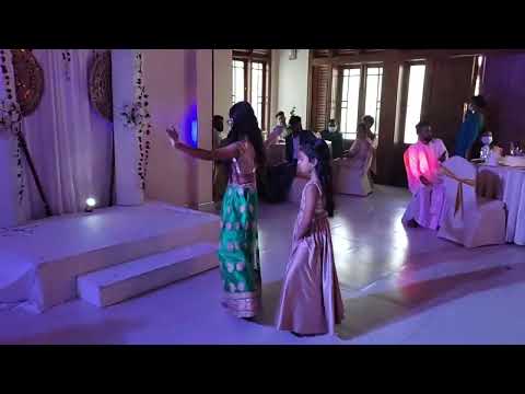 Surprise dance ( Oneesha & Onali ).         Please subscribe us❤️