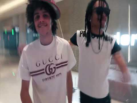 XAVIERSOBASED & CHE - BLEAU [OFFICIAL MUSIC VIDEO]