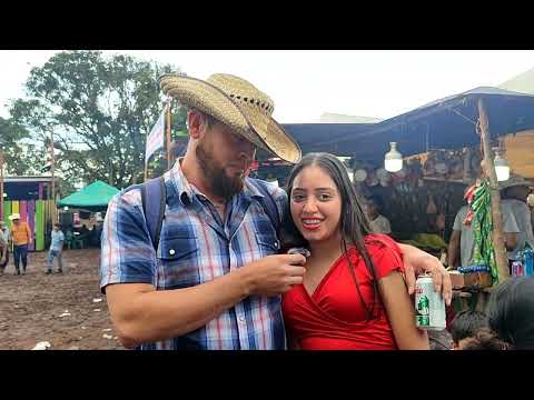 CHINAMEANDO EN CAMOAPA