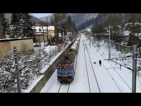 Tren de marfa GFR intra in Busteni cu 40-0477-2 - 17.01.2021