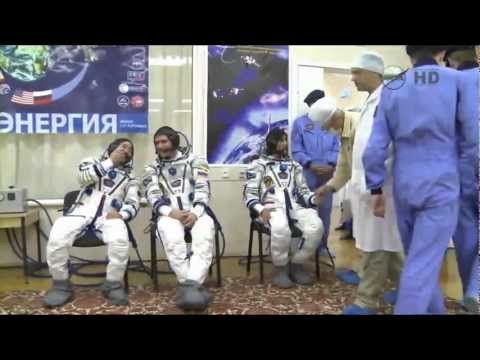 Expedition 32-33 Soyuz - TMA-05M Pre-launch Activities