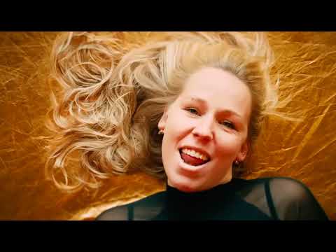 Wintershome - Mona Lisa (Official)