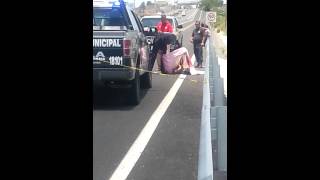 preview picture of video 'Niño atropellado en tonala guadalajara autopista'
