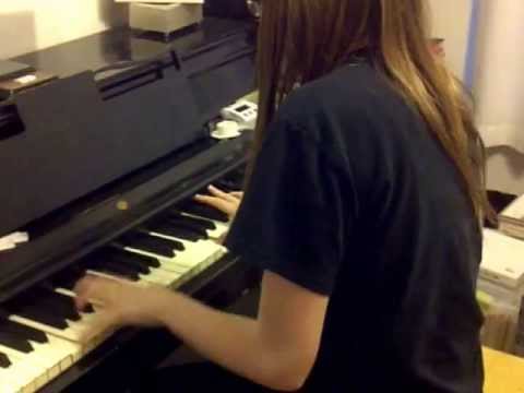 Doctor Who Theme on Piano Video