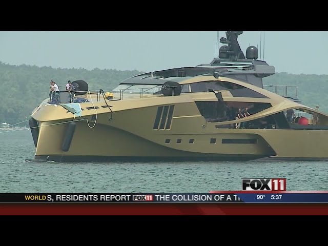 New yacht launched in Sturgeon Bay