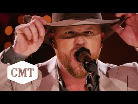 Cody Johnson Performs "Santa Claus Is Back In Town" | CMT Presents: A Cody Johnson Christmas