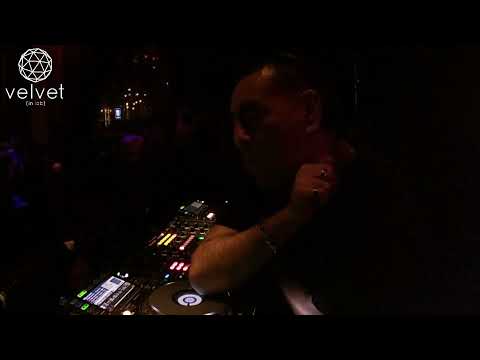 Carlos Ruiz - dj set Fiesta Generacion 90',Club Bahrein - Buenos Aires