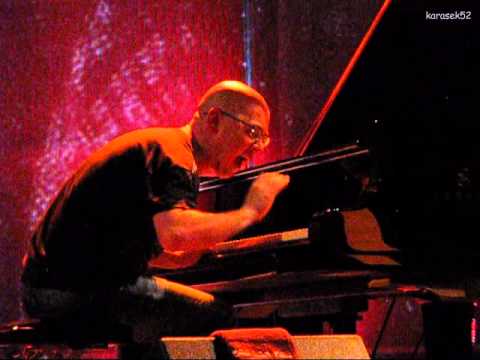 "Kattorna" (K.Komeda) - Adam Bałdych & Marcin Wasilewski Trio live