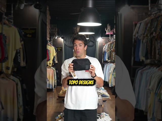 Vídeo relacionado con JOHNNY URBAN Riñonera Hombre y Mujer Gris - Tom - Riñoneras Hip Bag para Festivales y Deportes - Bolsa de Cintura Hipster Fanny Pack Bolso de Viaje - Repelente al Agua
