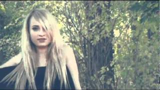 Kim Petras   Feel It [OFFICIAL MUSIC VIDEO]