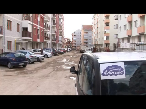 belami.rs - Protest stanara