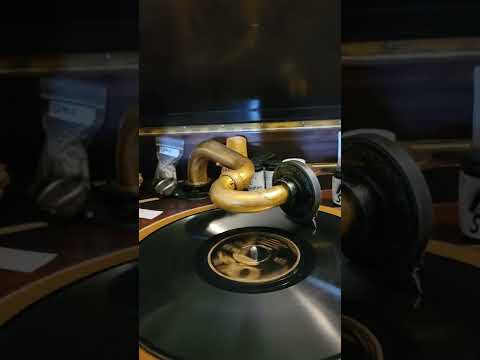 So Dear Waltz - The Okeh Melodians Okeh Records #41045 1928