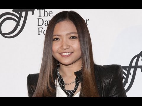 菲律賓女強人Charice Pempengco又名Glee的Sunshine Corazon出櫃了! (Filipino Powerhouse Charice Pempengco AKA Glee's Sunshine Corazon Comes Out!)