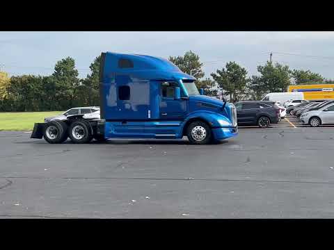 2023 Peterbilt 579, 124-inch x 80-inch Raised Roof Sleeper Cab Tractor