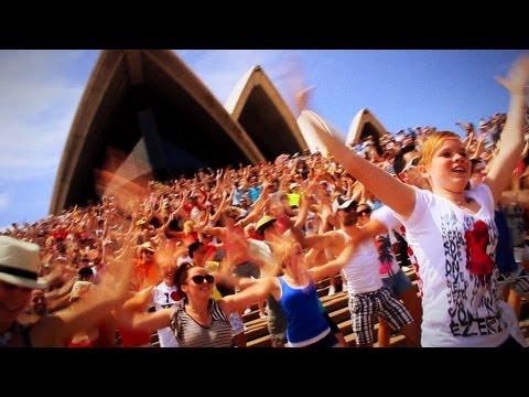 Flash Mob Sydney Opera House