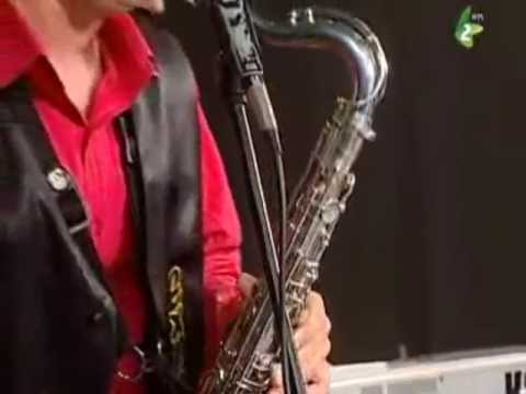 Expresso együttes Kisfalumnak csendes templomában