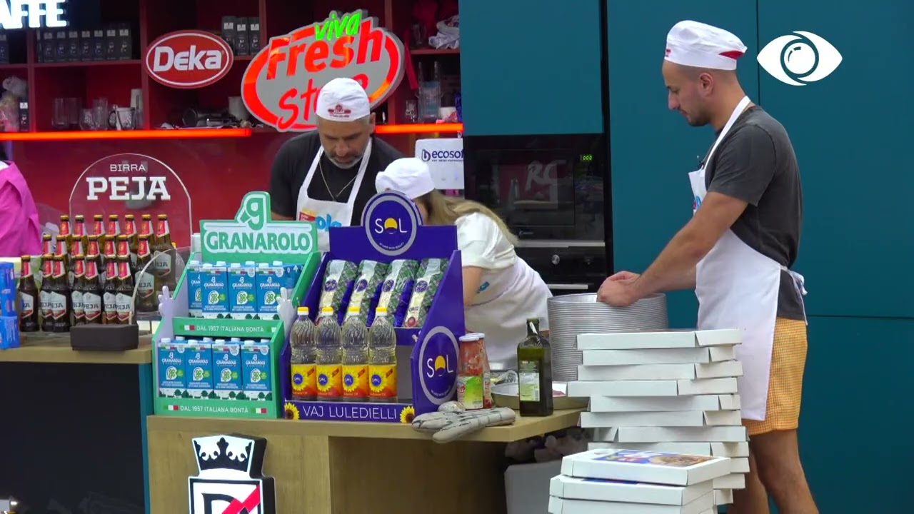 Gjatë gatimit, Nita debaton me Luizin