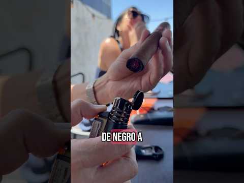 Cómo encender correctamente un habano como todo un experto 🥂