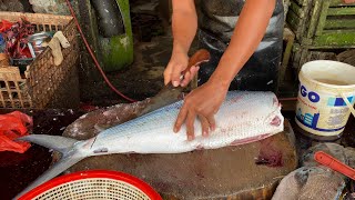 ATJEH SEAFOOD🔪🔥|| MOST POPULAR BIG MILKFISH FISH CUTTING SKILLS IN FISH MARKET INDONESIA