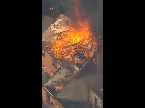 Homes destroyed by fire on U.K.’s hottest day of 2026