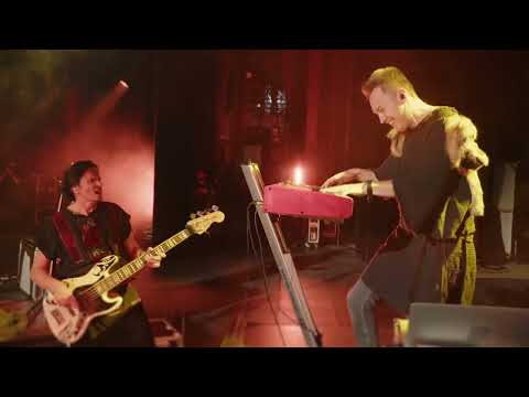 LUPII lui Calancea - Bătuta la bas si Dansul Lupilor