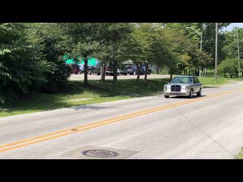 1971 Mercedes 300 SEL 6.3 AMG - Drive by