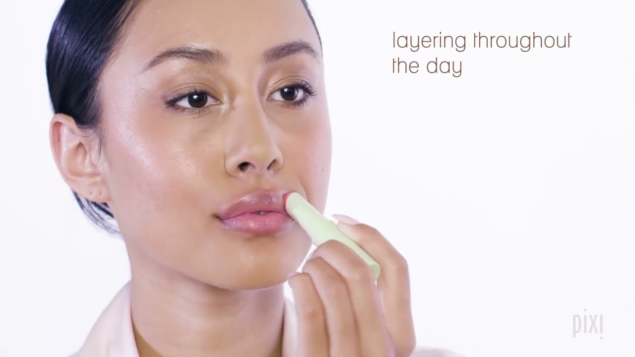 pixi vitamin c lip brightener review +C Vit  miracikcit Formulated to instantly add luminosity for an awakened complexion and a youthful glow it gives skin hydration for nourished Honest Review: Pixi Lip Brightener