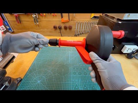 Трос для очистки канализации YATO 6 мм x 7.6 м со шпинделем для дрели