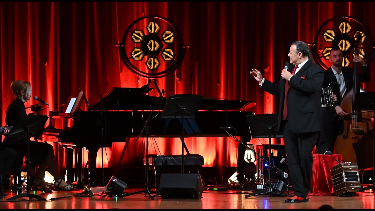 Historia de un Amor - Caio Rodriguez & Ivana Beltango