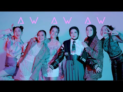 SUPER GIRLIES - 'Aw Aw Aw' Remastered 2025 (Alternative Lyric Video)